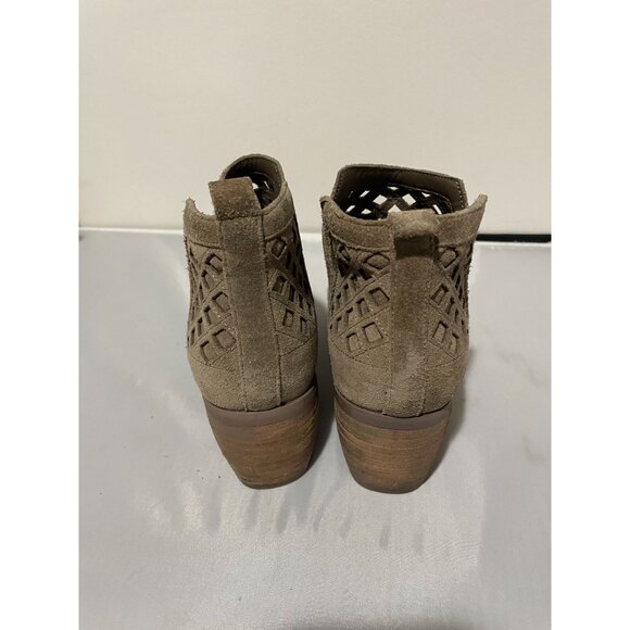 Crown Vintage Women's 6M Taupe Suede Cutout Ankle Booties - Picture 7 of 15